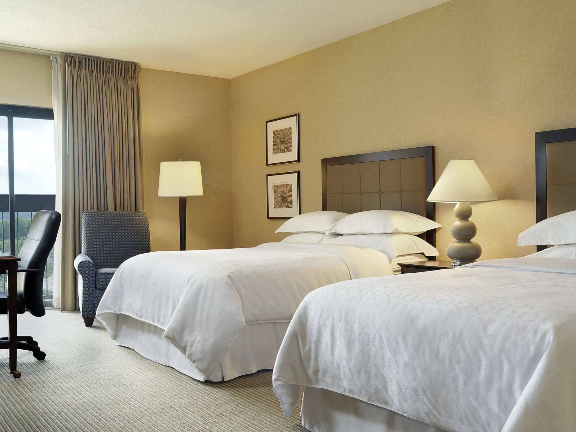 Sheraton Westport Lakeside Chalet Maryland Heights Extérieur photo